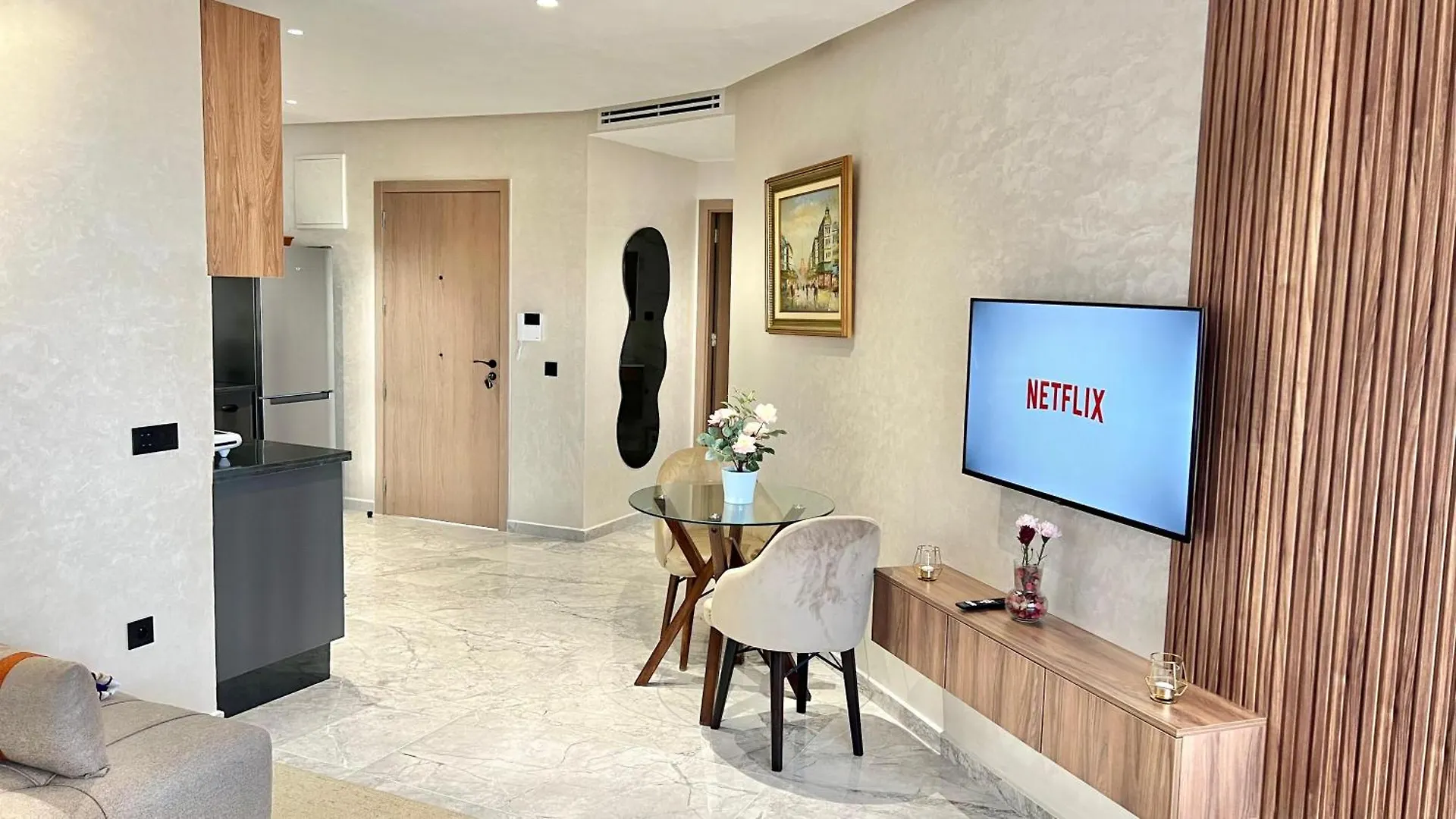 דירה S18 Studio Central Casablanca Entre Maarif, Bourgogne & Corniche מרוקו